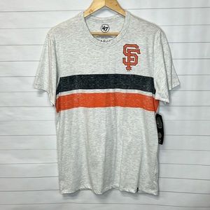 NWT - San Francisco Giants T-Shirt - Medium